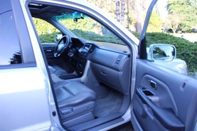 2005 Honda Pilot EX-L with NAVI
