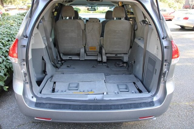 2011 Toyota Sienna LE 8-Passenger