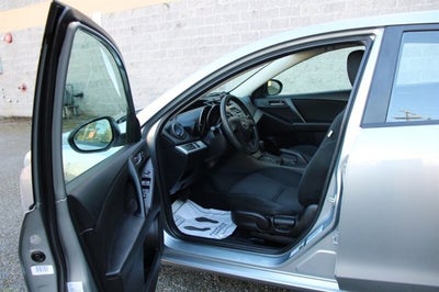 2013 Mazda Mazda3 i SV