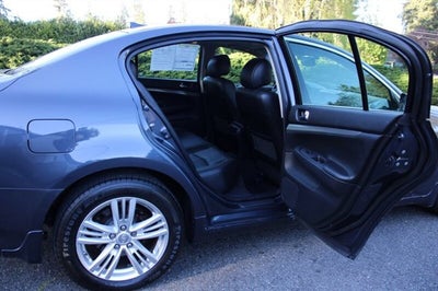 2011 INFINITI G25 Sedan x