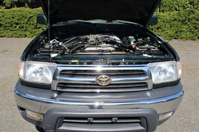 2000 Toyota 4Runner SR5