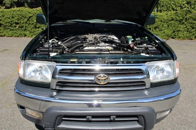 2000 Toyota 4Runner SR5