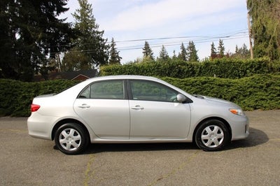 2011 Toyota Corolla LE
