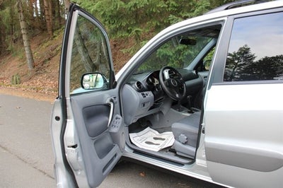 2002 Toyota RAV4 Base
